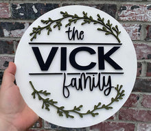 Load image into Gallery viewer, Personalized Family Name Door Hanger